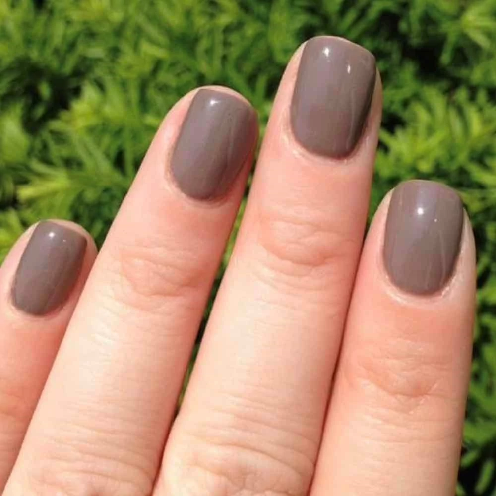 CND Shellac Rubble - Image 4